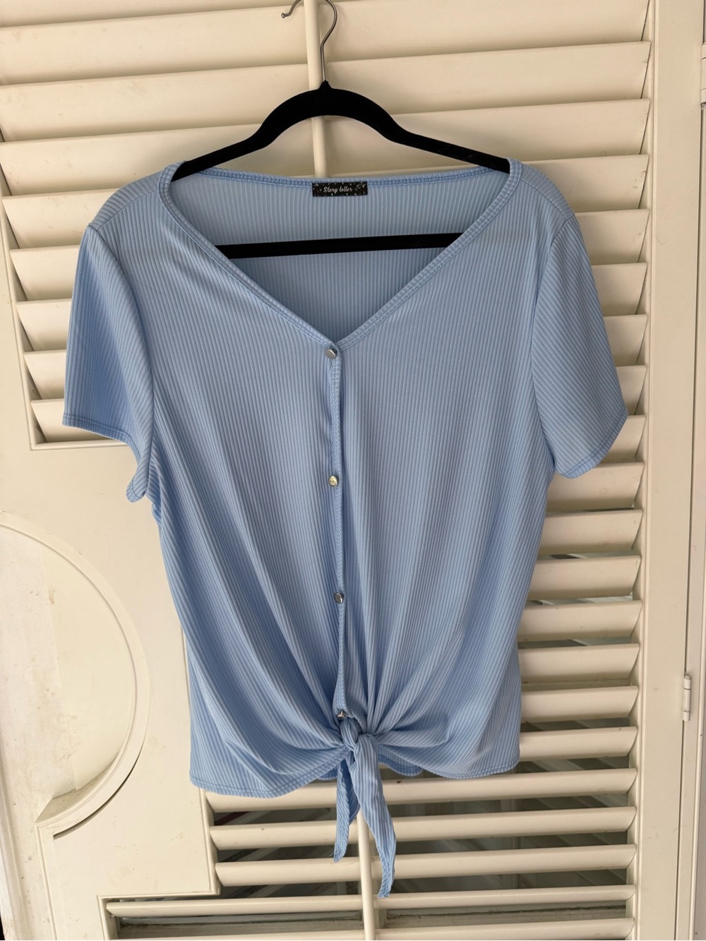 Tie-Hem Ribbed Button Front Top in Light Blue - Women